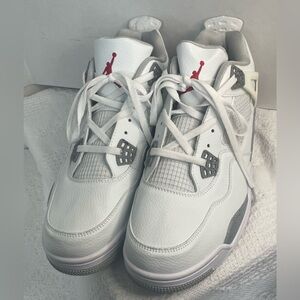 Nike‎ Air Jordan  4 Retro 
“Cement “ White Design Size 13.5
Year 2023 series